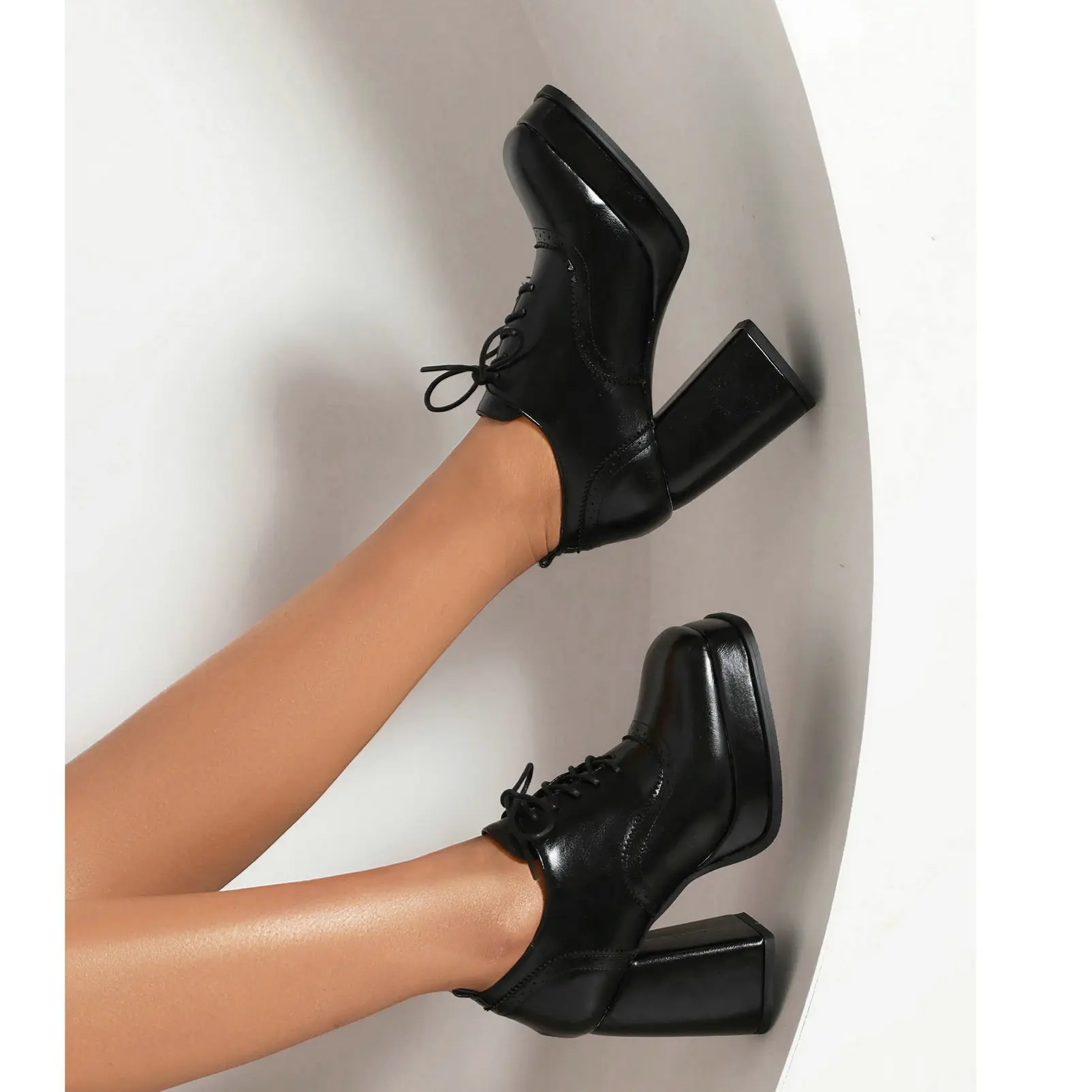 Eokkar Women Platform Oxford Lace Up Shoes for Women Square Toe Block High Heel Wingtip Shoes for Ladies Chunky High Heel Shoes