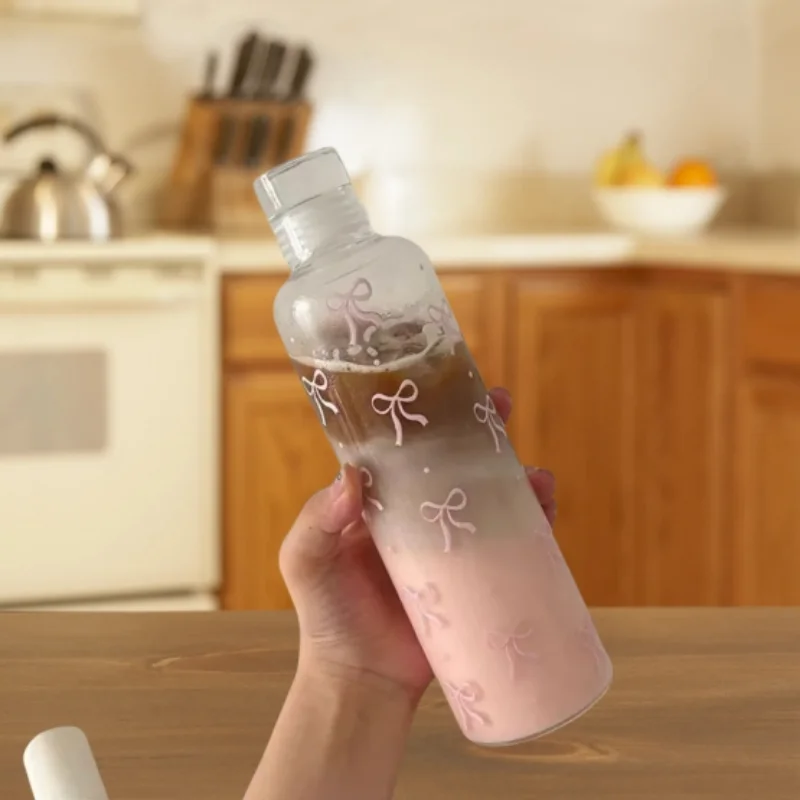 

Пластиковая бутылка для воды Kawaii 500 мл
