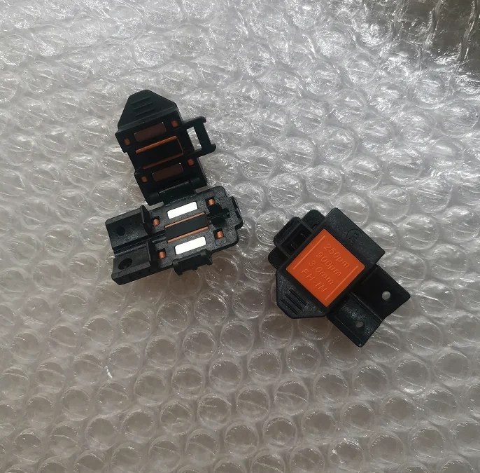 Original Xinwei OFS-80 90 95 Fiber Optic Fusion Machine Three-in-one Fixture Fiber Pigtail Fixture