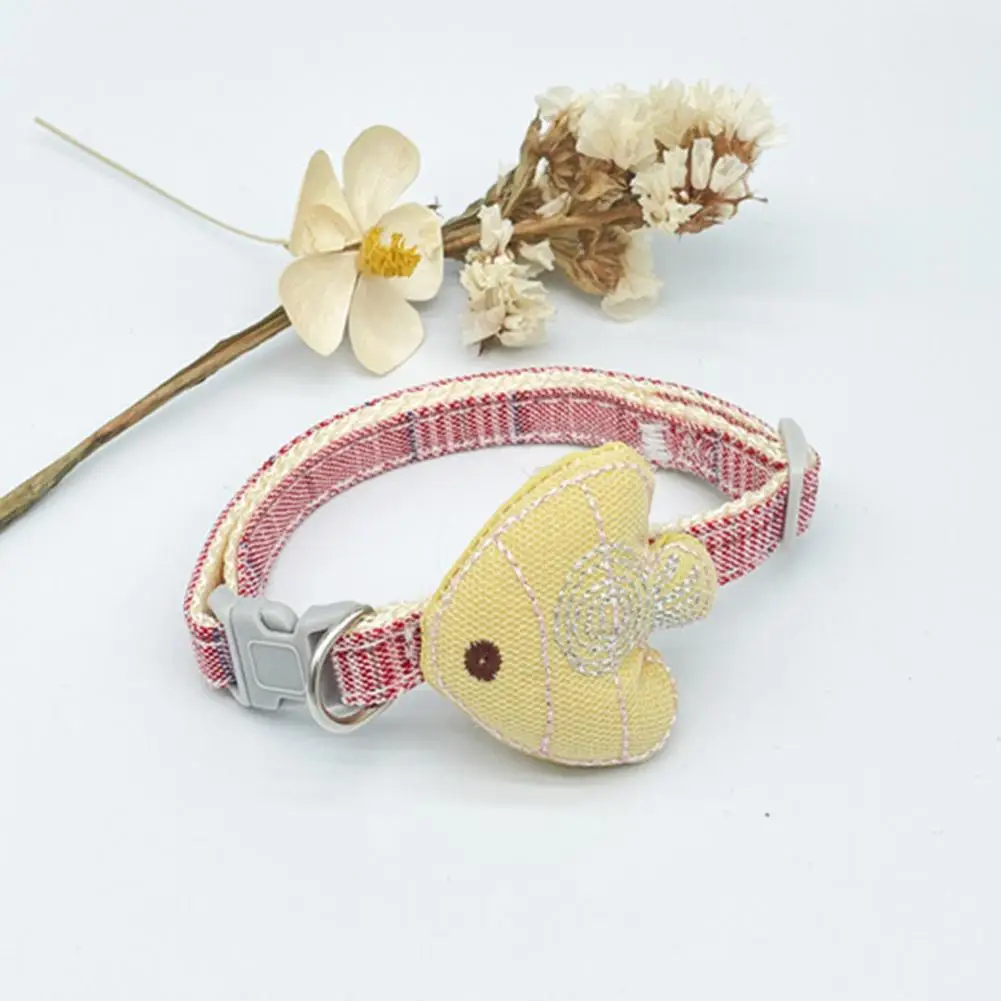 

Стильное моющееся ожерелье с милыми мультяшными рыбками, украшение для домашних питомцев, ожерелье яркого цвета для кошек, износостойкие а...