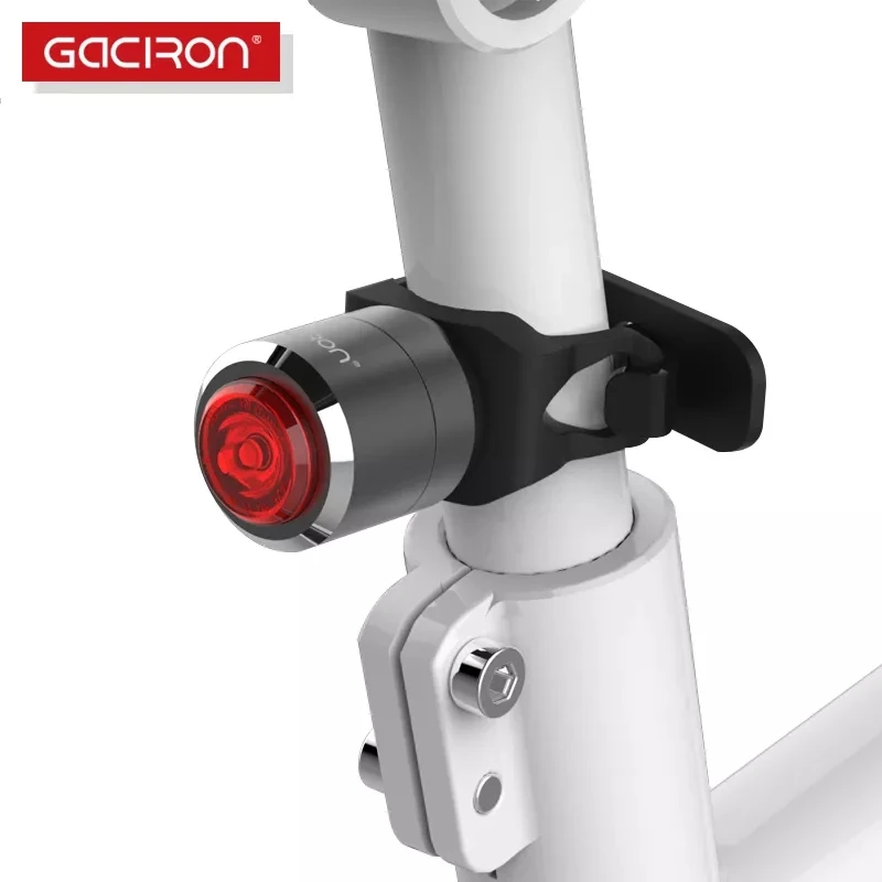 Велосипедный фонарь GACIRON W06 умный задний с зарядкой от USB влагозащита IPX5 мини