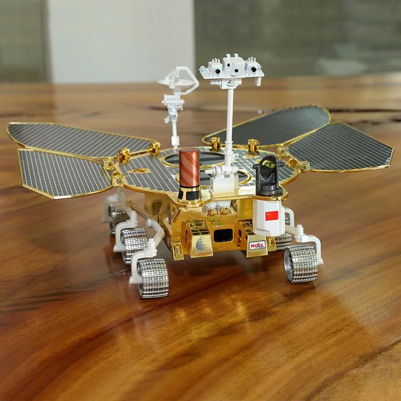 Ограниченная серия Maisto 1:10 Zhu Rong Space Mars Rover Модель автомобиля из сплава игрушки
