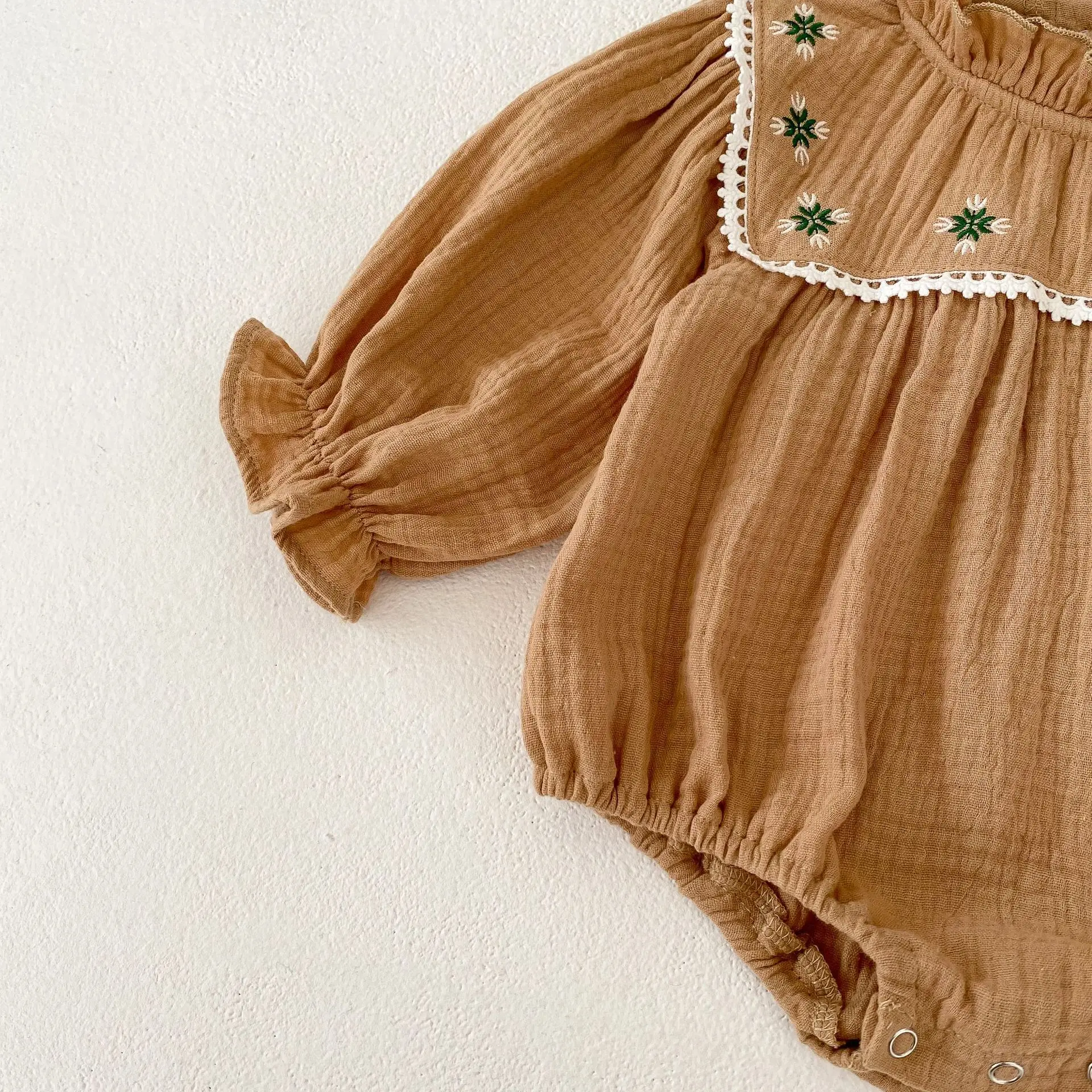 Angoubebe 555H147 для маленьких девочек новинка 2023 года осенняя вышивка с длинным