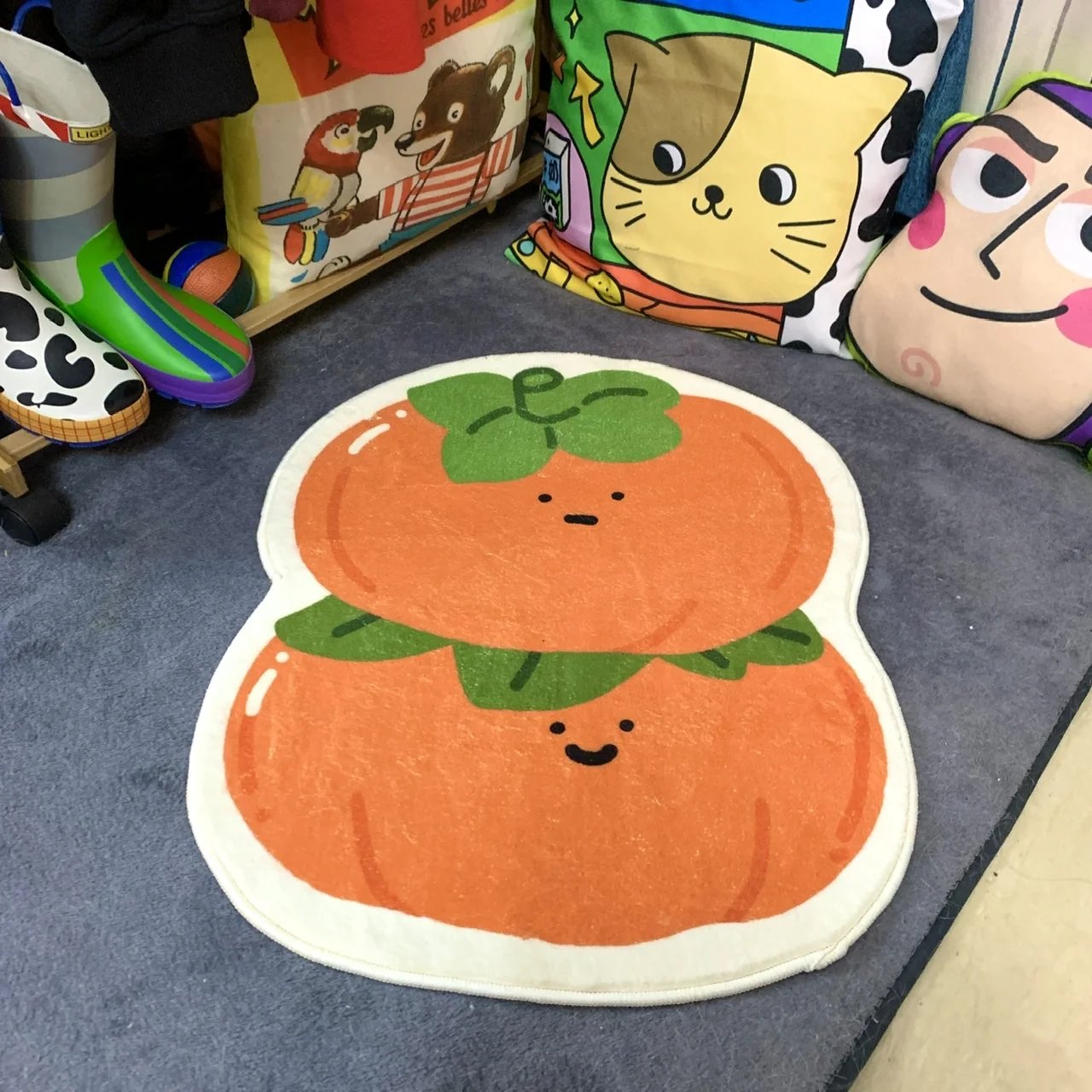 

Оригинальные иллюстрационные напольные коврики из пермана и пермана, милые Мультяшные плюшевые украшения для спальни, домашние напольные ...