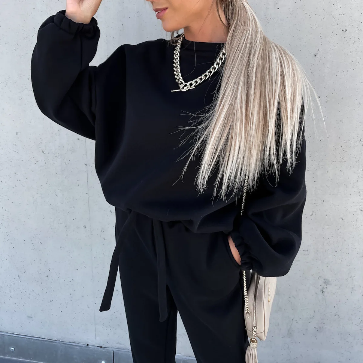 

2023 Autumn/Winter New Fashion Solid Color Sweater and Pants Casual Women Two Piece Set