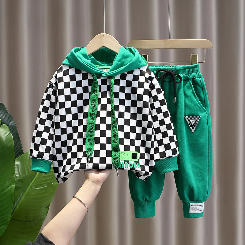 

Детский спортивный костюм, кофта с капюшоном и штаны на шнуровке