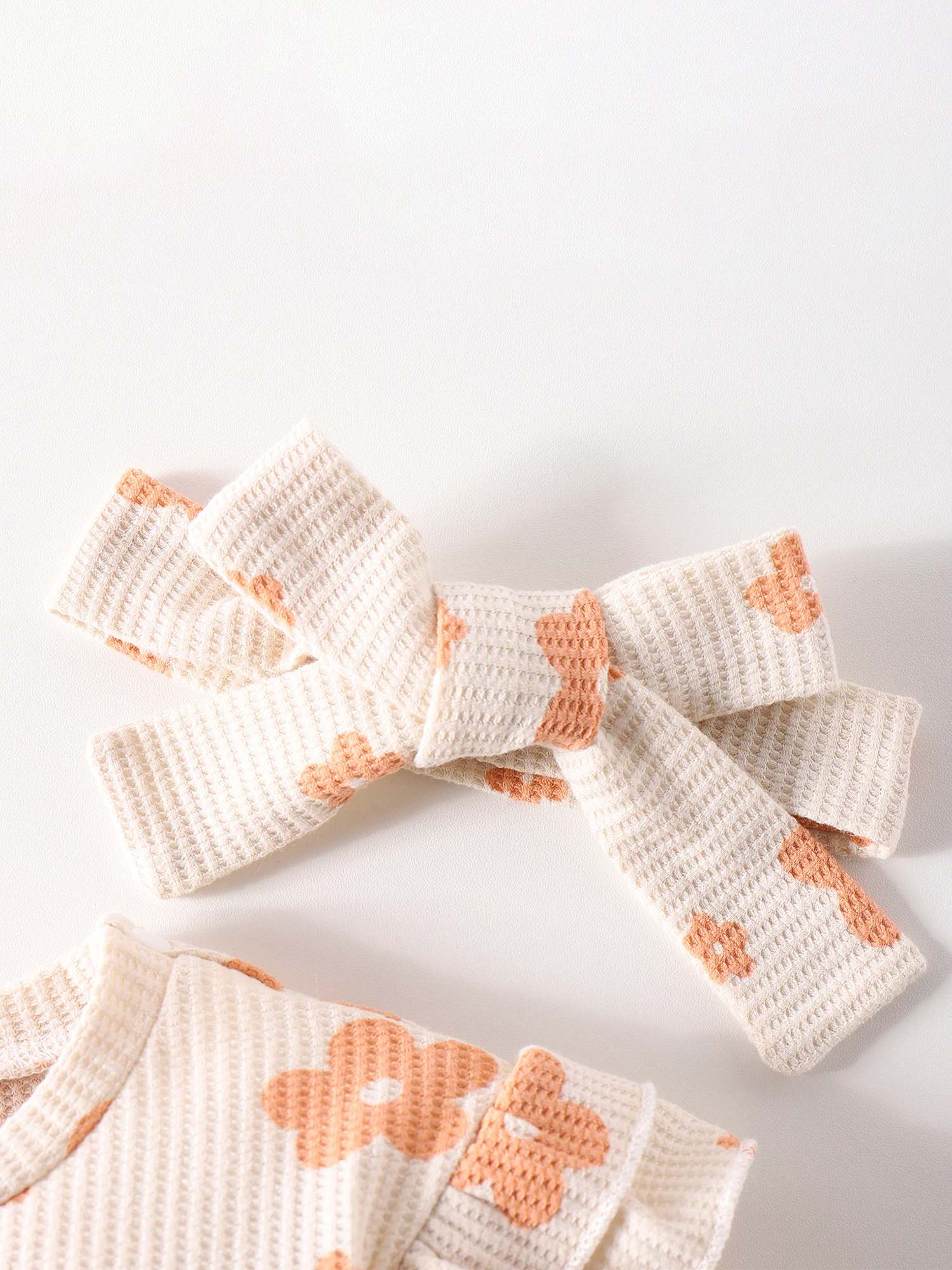 

Комплект из 3 предметов для маленьких девочек, комбинезон с цветочным принтом, повязка на голову и подходящая обувь для малышей, милый осенний наряд для младенцев