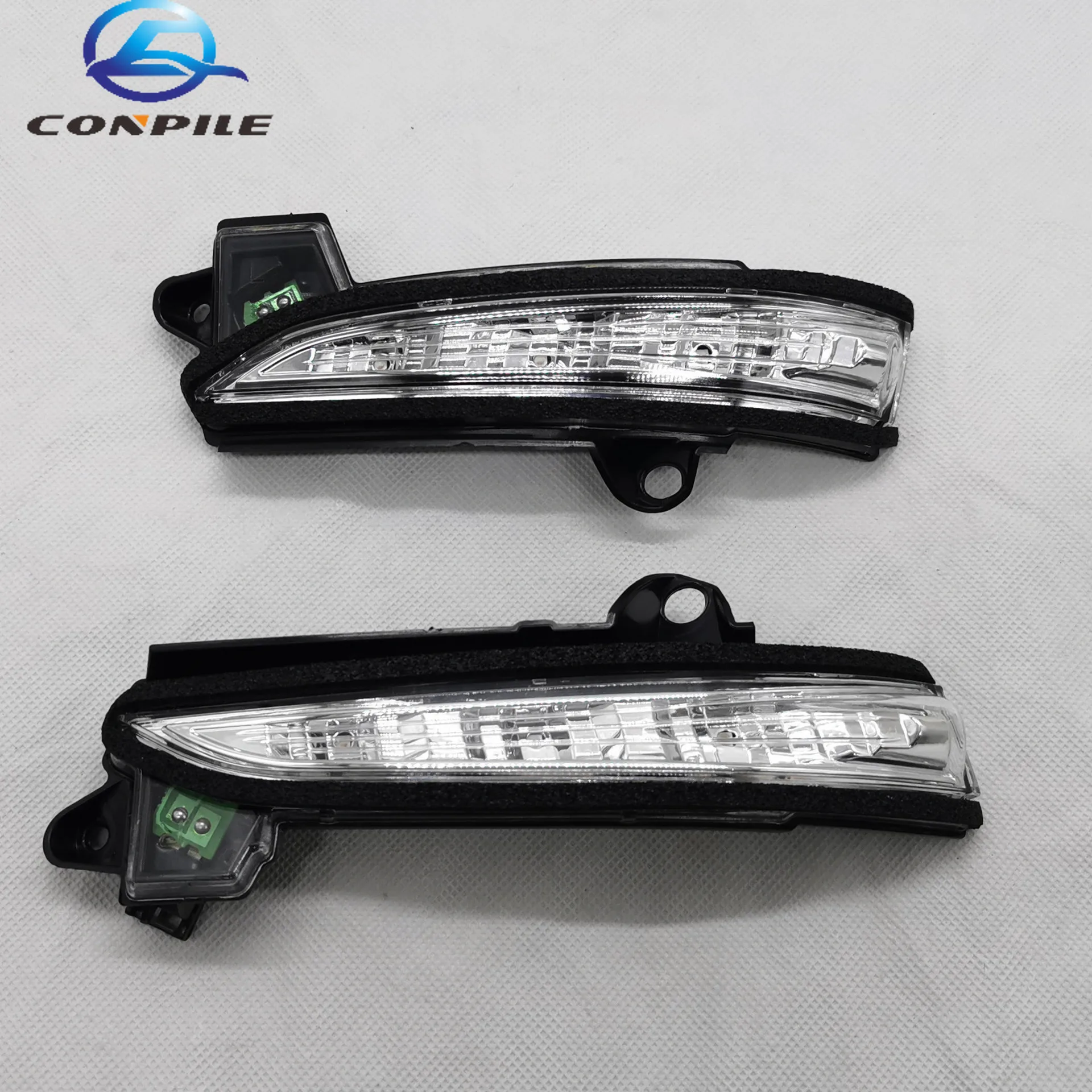 

1pcs for Ford Mondeo 13-20 Reversing mirror rear-view turn signal