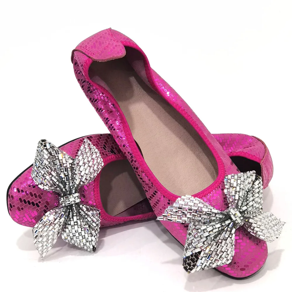 

Женская обувь из натуральной кожи с мягкой подошвой