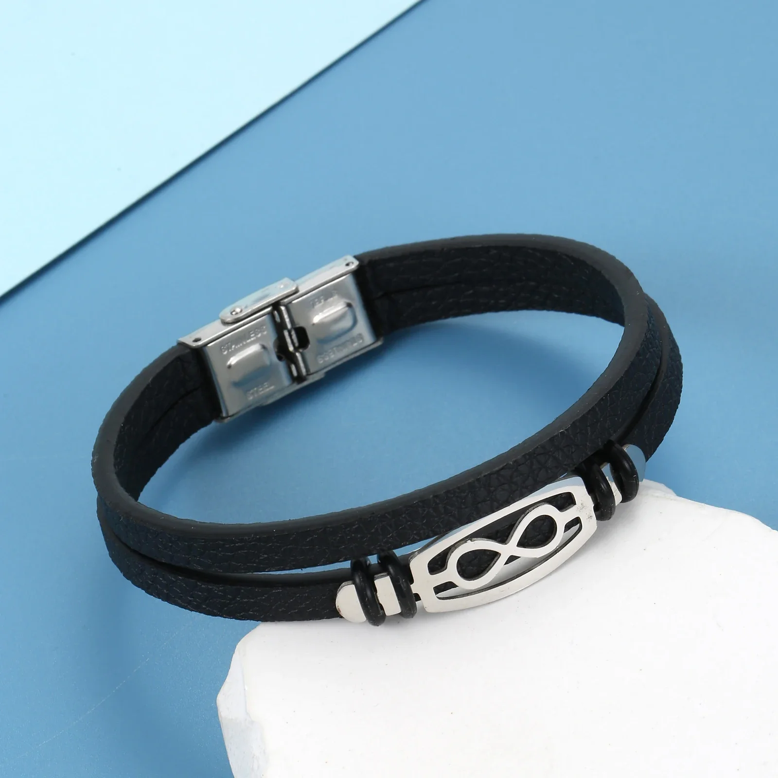 

2023 Charm Jewelry Stainless Steel Leather Infinity Bracelet Men Vintage Cuff Leather Bracelet Pulsera Hombre