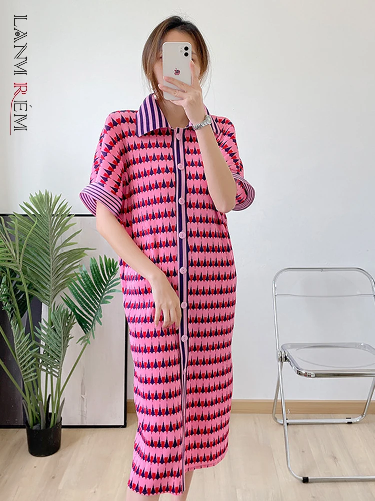 

LANMREM 2023 Summer Short Sleeve Pleated Dress For Women Turn Down Collar Single Breasted Heart Printing Dress Female 2R1197
