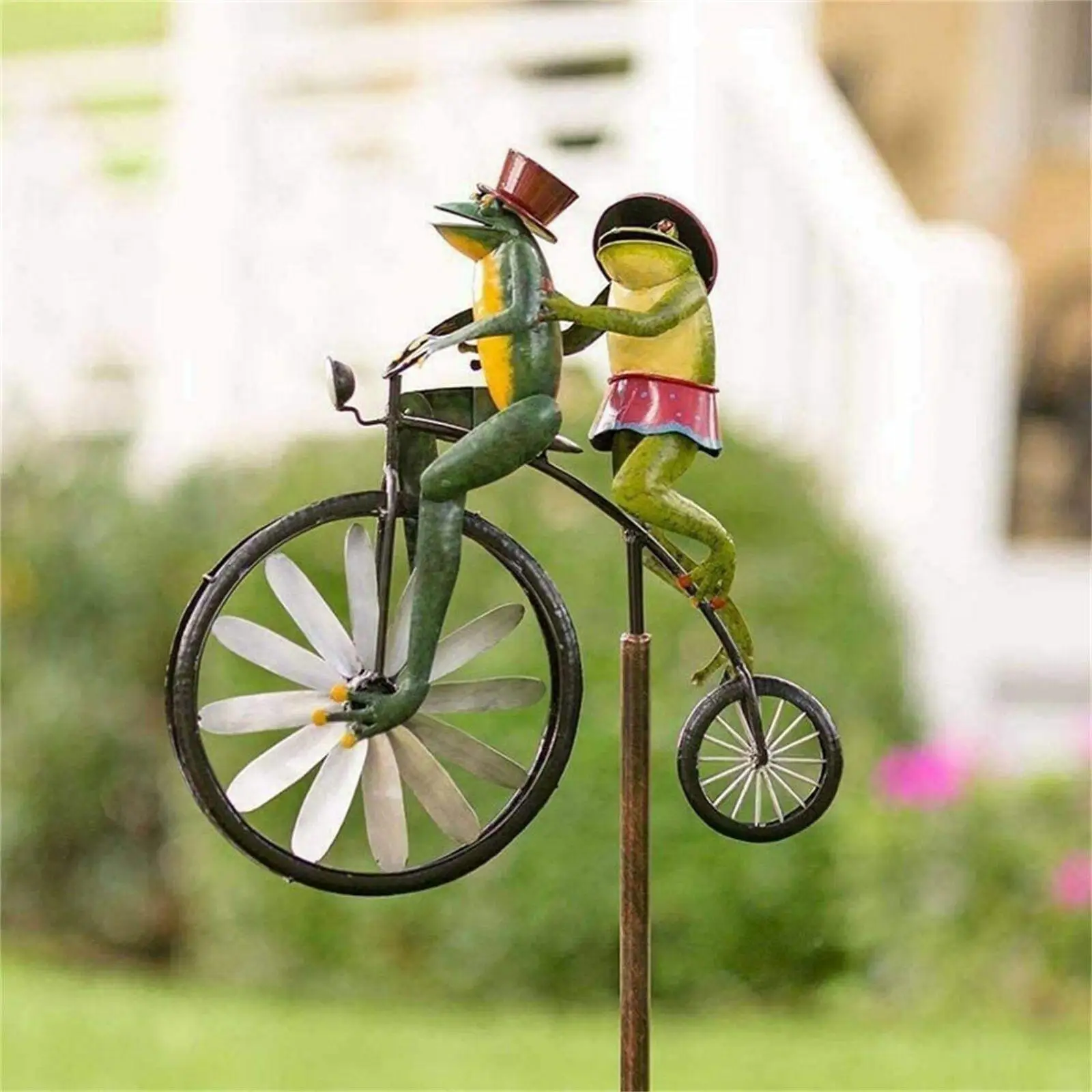 

Vintage Bicycle Metal Wind Spinner Frog Cat Bike Motorcycle Windmill Garden Landscape Flower Pot ard Garden Ornaments