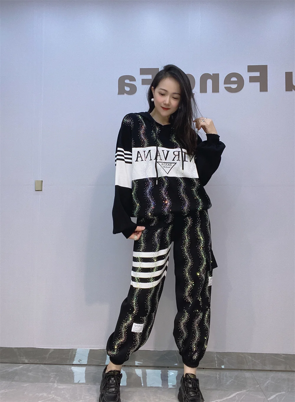 Женский Повседневный комплект из 2 предметов трикотажный свитер с капюшоном и