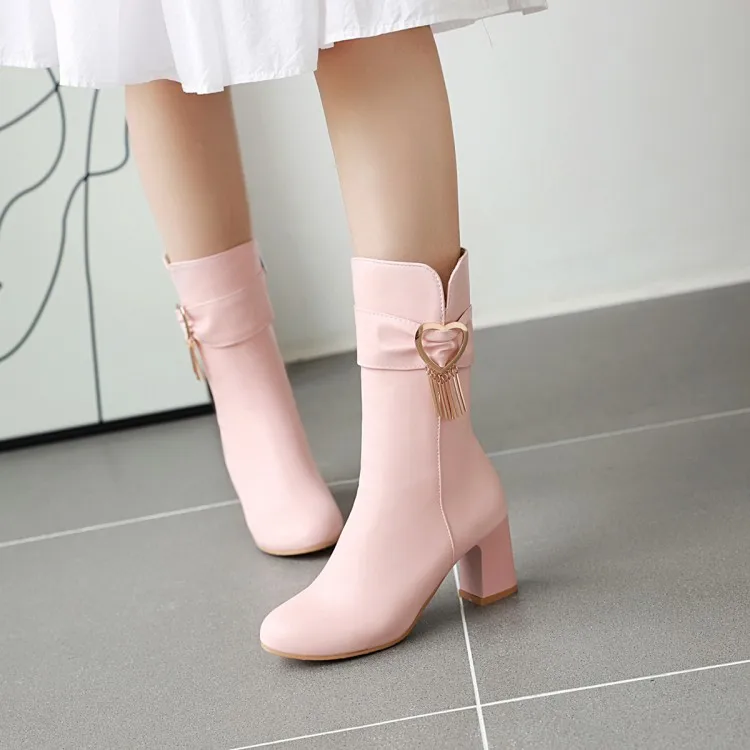 

Женские ботинки с круглым носком, на толстом каблуке, с металлической пряжкой