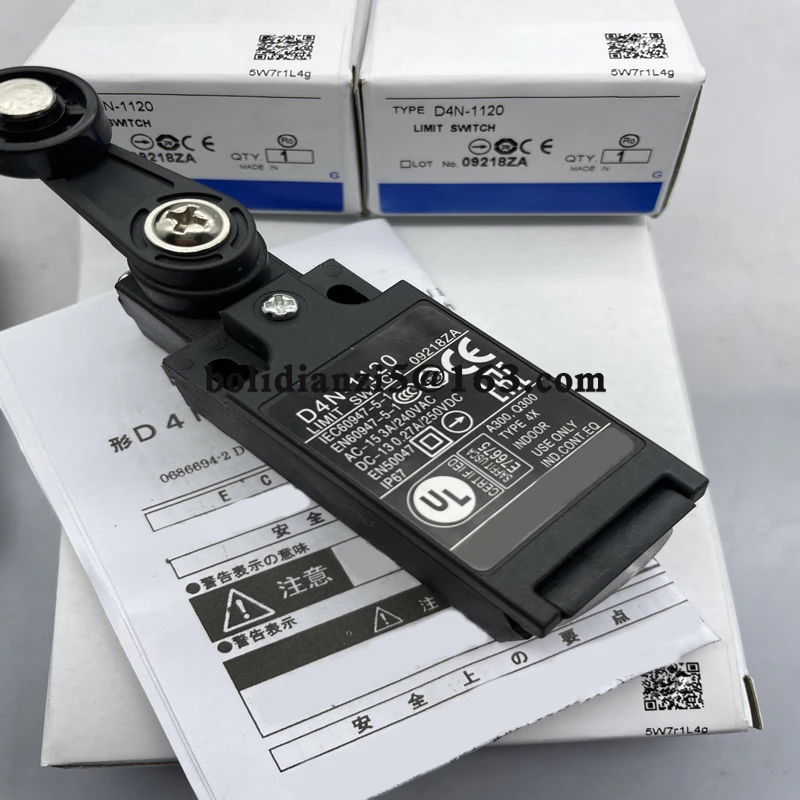 Регуляторы напряжения D4N-1125 D4N-1126 D4N-1226 D4N-1122 D4N-4172 D4N-4A72 D4N-4132