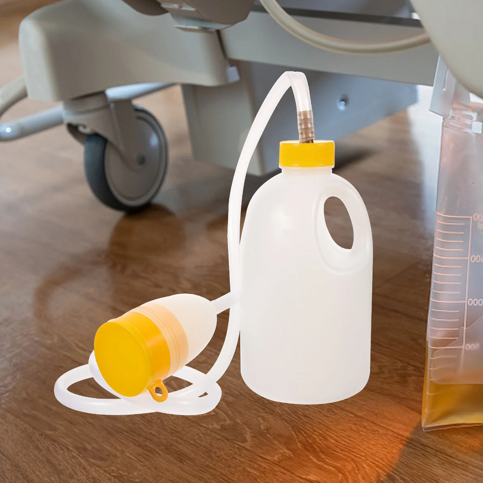 

1 Set Urinal Bottle Plastic Urine Jar Plastic Urinal Bottle Urinal with Catheter Elderly Pee Pot Patient Supply