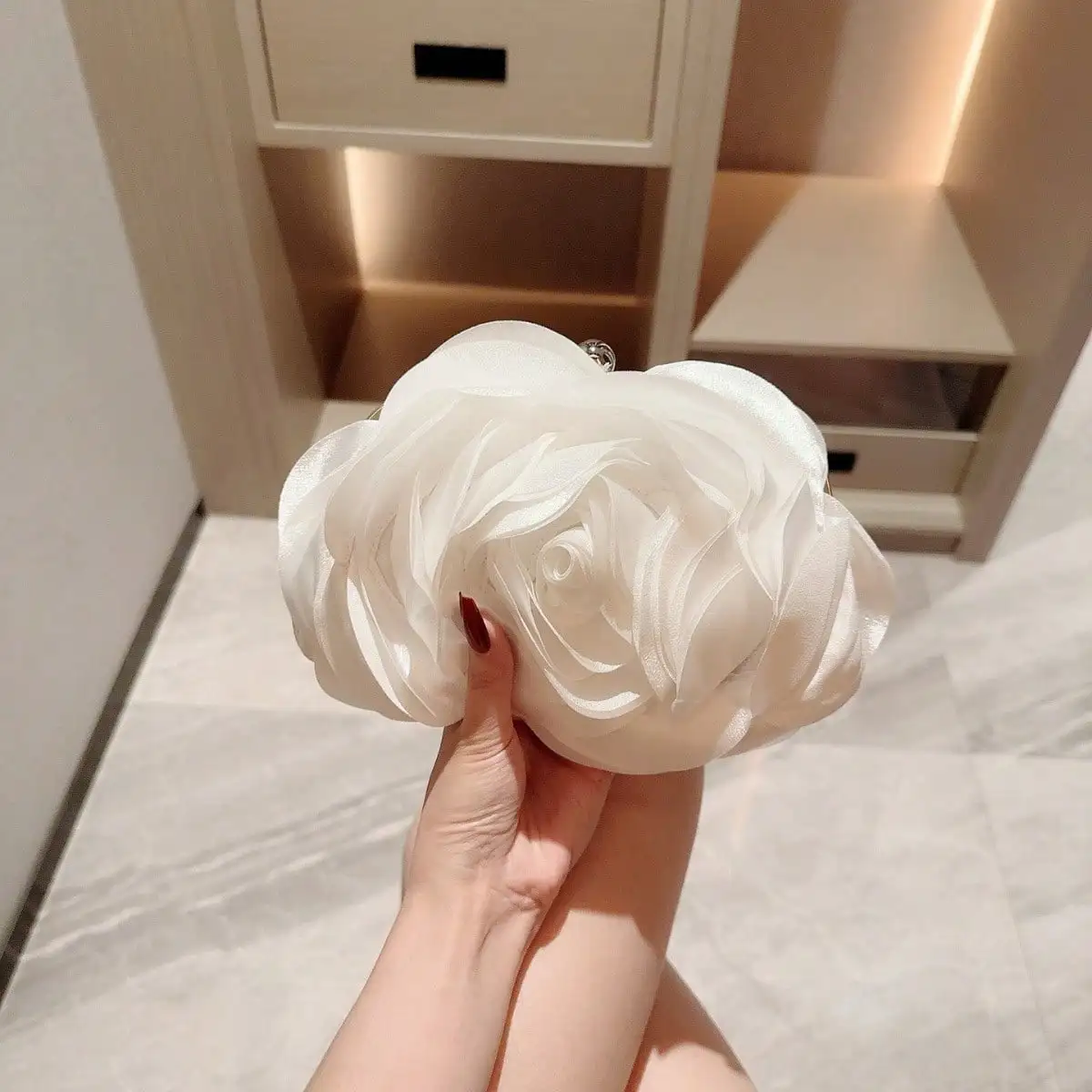 Новая банкетная сумка цветочная белое романтическое свадебное платье подружки