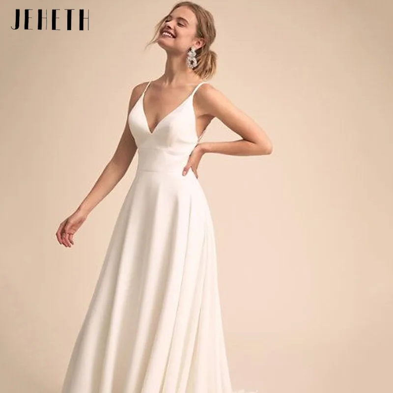 

JEHETH Simple V-neck Neckline Sleeveless Wedding Dress 2023 Charming Lace Appliques Bridal Gown Sweep Train Vestido De Noiva