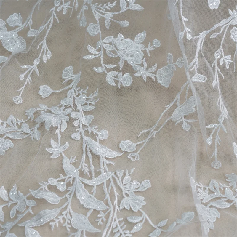 Кружевная ткань цвета слоновой кости с цветочной вышивкой прозрачные блестки