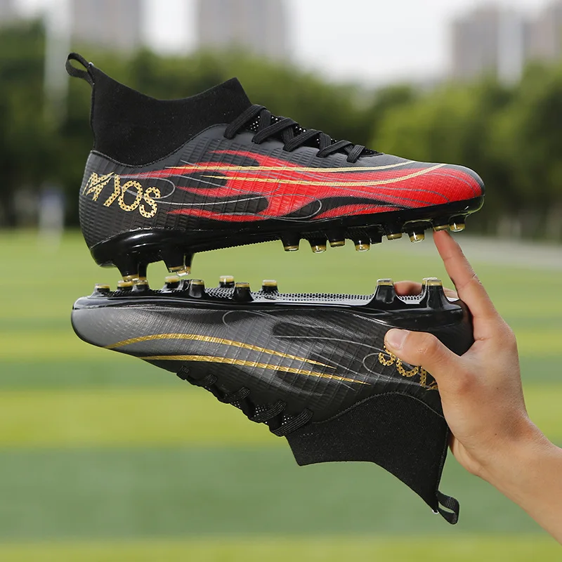 2022 New Black Red Professional Men's Football Boots Outdoor Futsal Trainers High Soccer Shoes Sneakers Male chaussures de foot