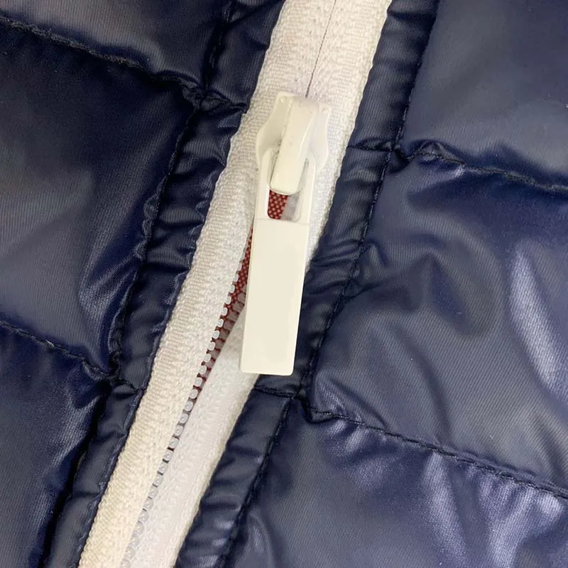TB THOM Down Coat Vest White 4-Bar Striped Luxury Brand Design Women Duck Down Sleeveless Jacket Women Short Vest