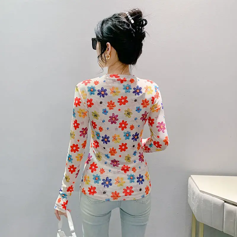 Женская Двухслойная футболка с цветочным принтом Элегантная круглым вырезом и