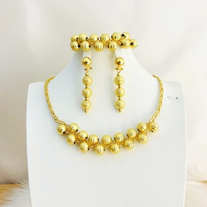Gold Colour Plated Necklace Earring Set Beautiful Fashion Trend Sweet Romantic Party Wedding