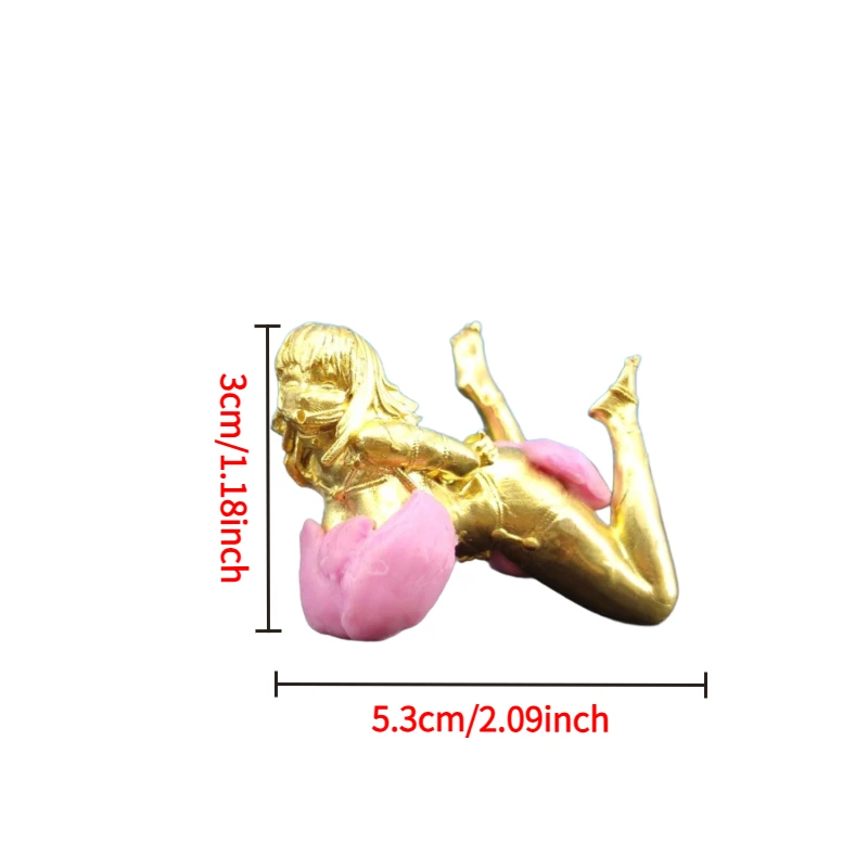 Миниатюрная статуэтка из латуни