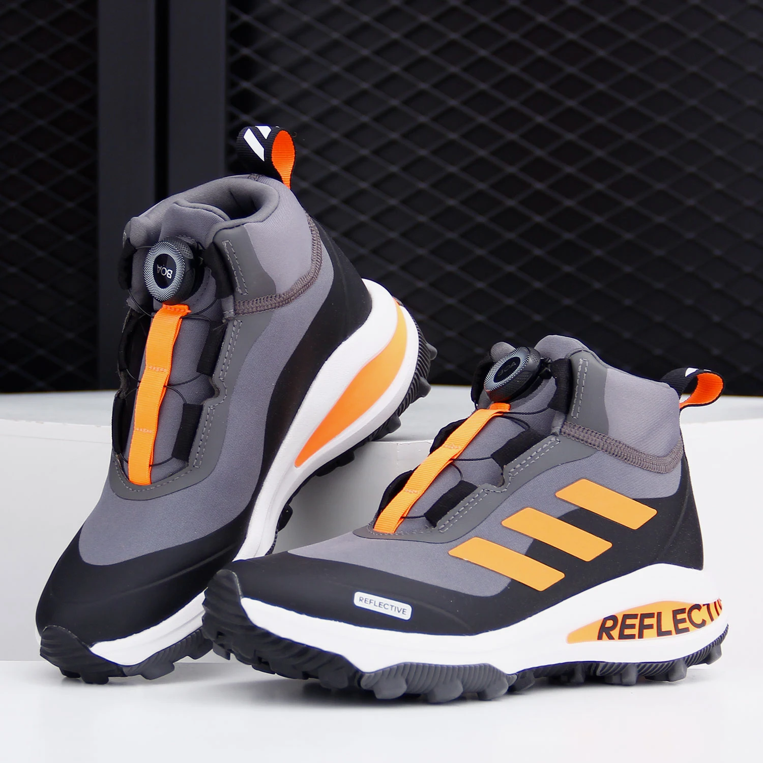Фото Оригинальные детские и женские высокие зимние ботинки Adidas FORTARUN (GS) с мягкой подошвой FW2601 №3