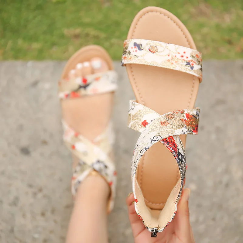 

Women's sandals summer soft bottom fashion Sexy Ladies Beach Slippers Flat Print Open Toe 2022 Women's Footwear Rome Sandals