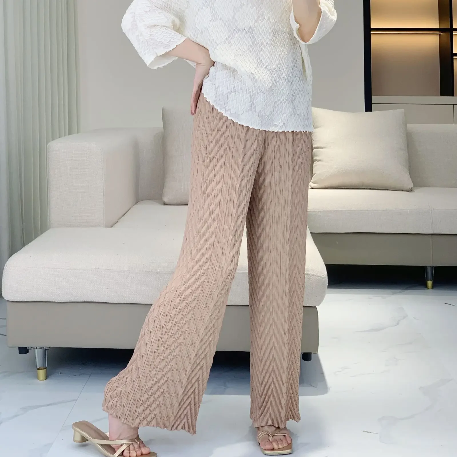 Брюки женские плиссированные с широкими штанинами модные Универсальные