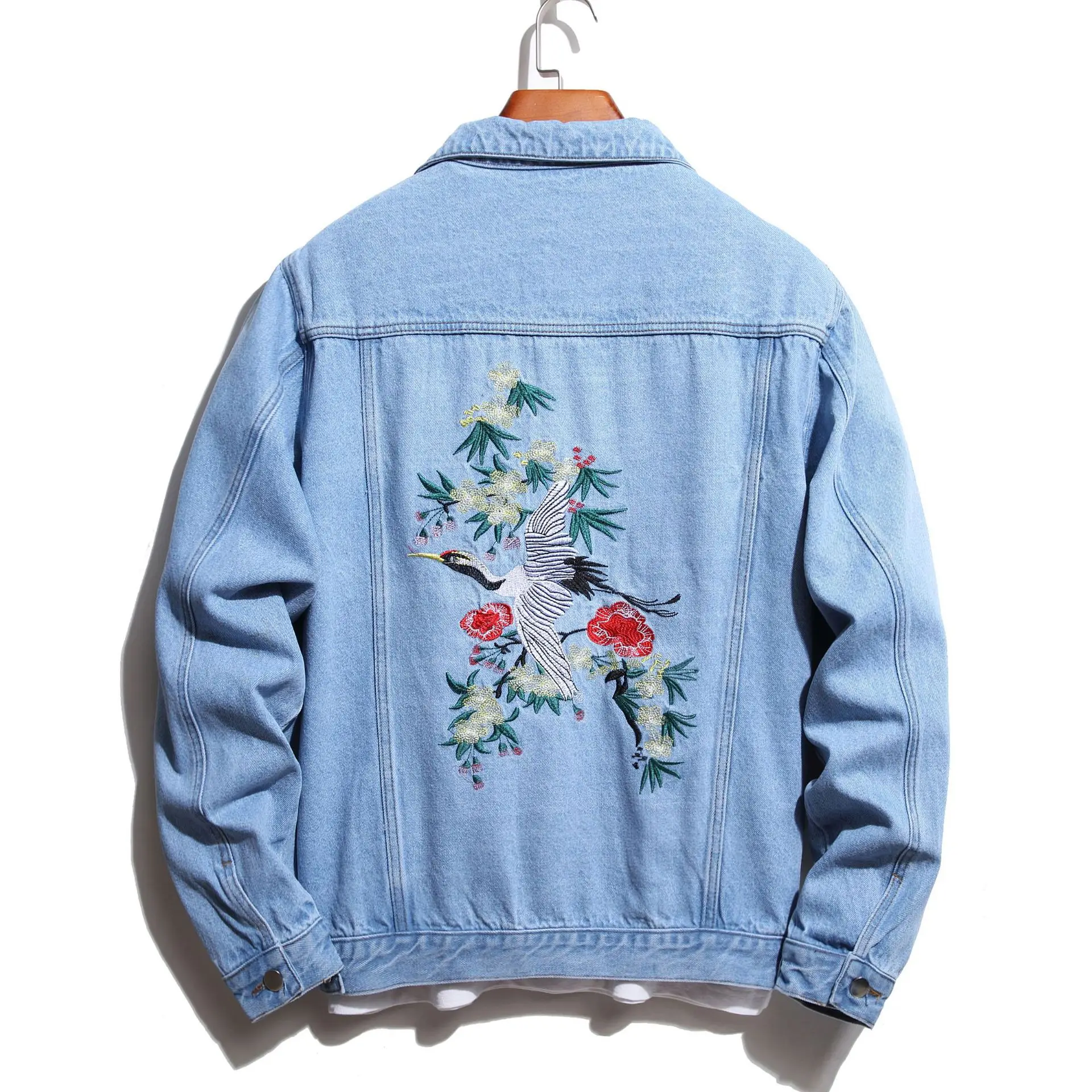 

2022 Men's New Embroidered Denim Jacket Classic Blue Embroidered Denim Jacket