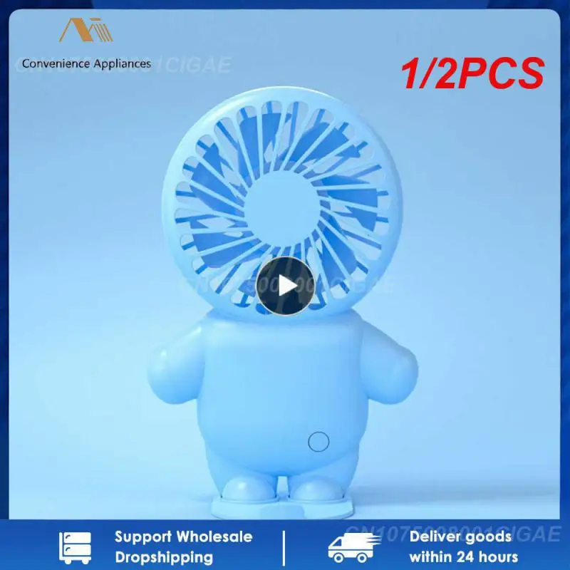 

1/2PCS new astronaut mini usb small fan spaceman charging portable handheld desktop fan Portable Fans