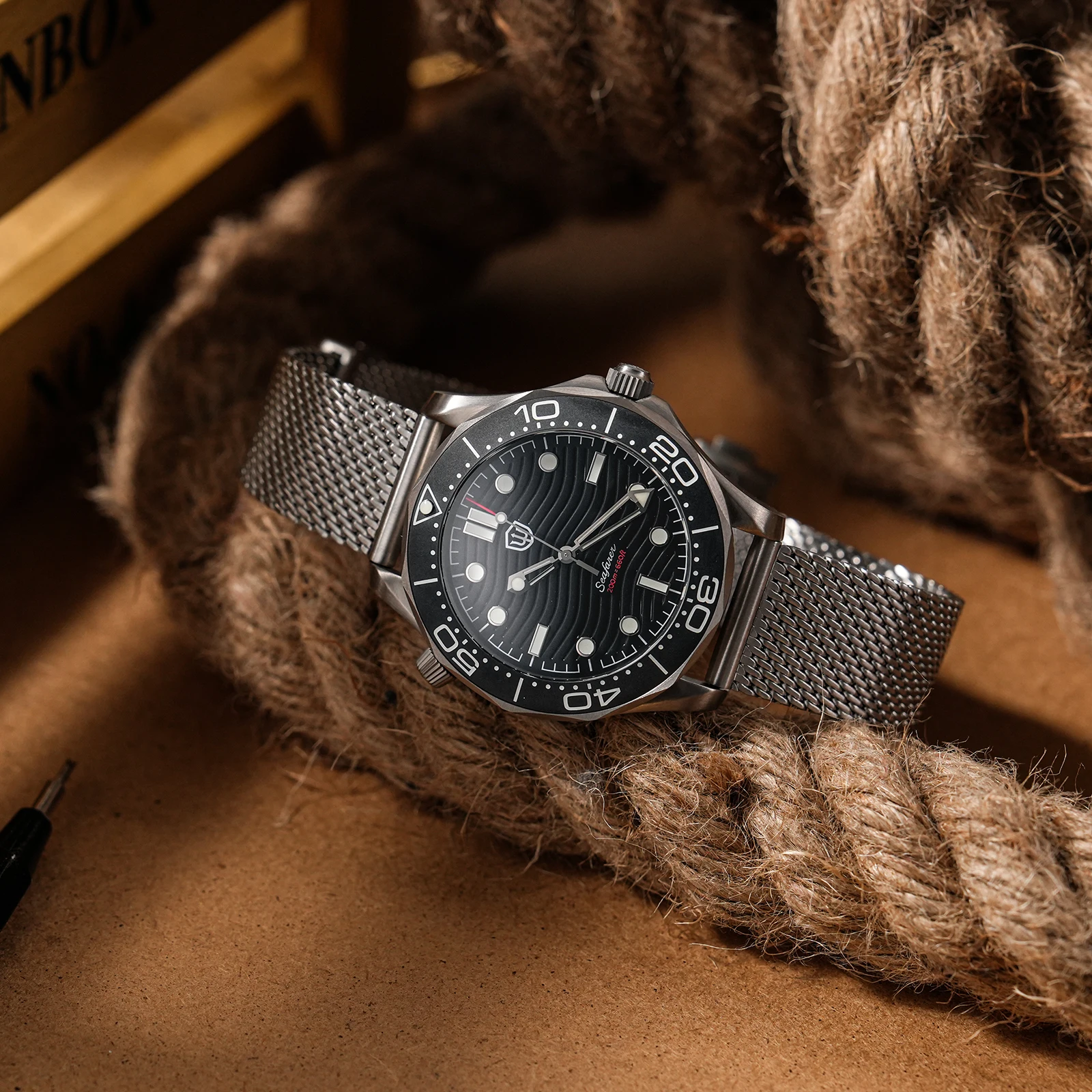 Фото Часы Watchdives, 42 мм, титановые часы для дайвинга NTTD VH31, кварцевый механизм с секундным циферблатом, водонепроницаемость 200 м, суперсветящиеся мужские часы №3