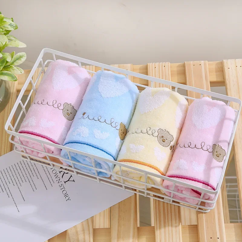 

Мультяшное детское полотенце с маленьким медведем, детское полотенце, жаккардовое, впитывающее, утолщенное, Хлопковое полотенце для умывания детского сада, полотенце для лица 26x50 см