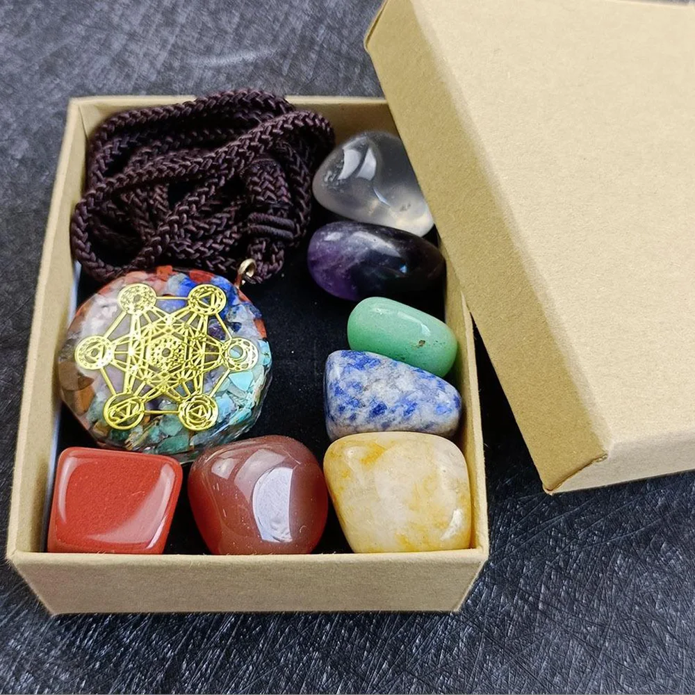 

Cameo Resin Gravel Necklace Reiki Collection Box Irregular Shaped Chakra Stone Set with Seven Chakra Set for Gift