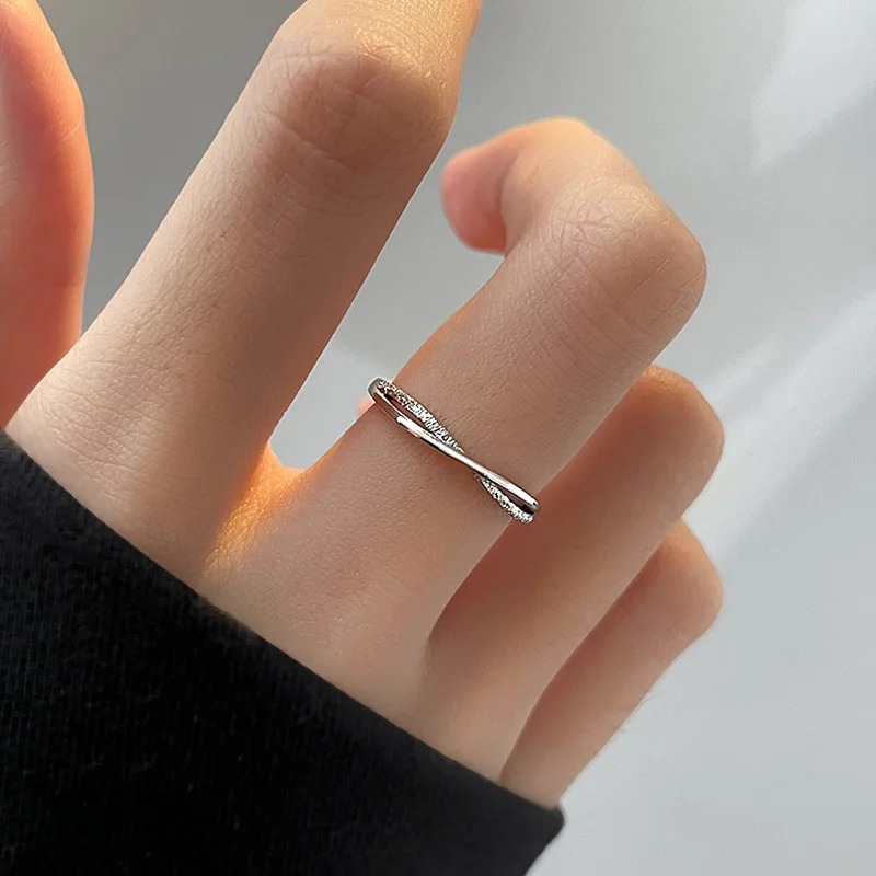 

Cross Ring Niche Ins Wind Vegetarian Circle Light Luxury New Cold Wind Senior Sense Open Index Finger Ring Wholesale Women