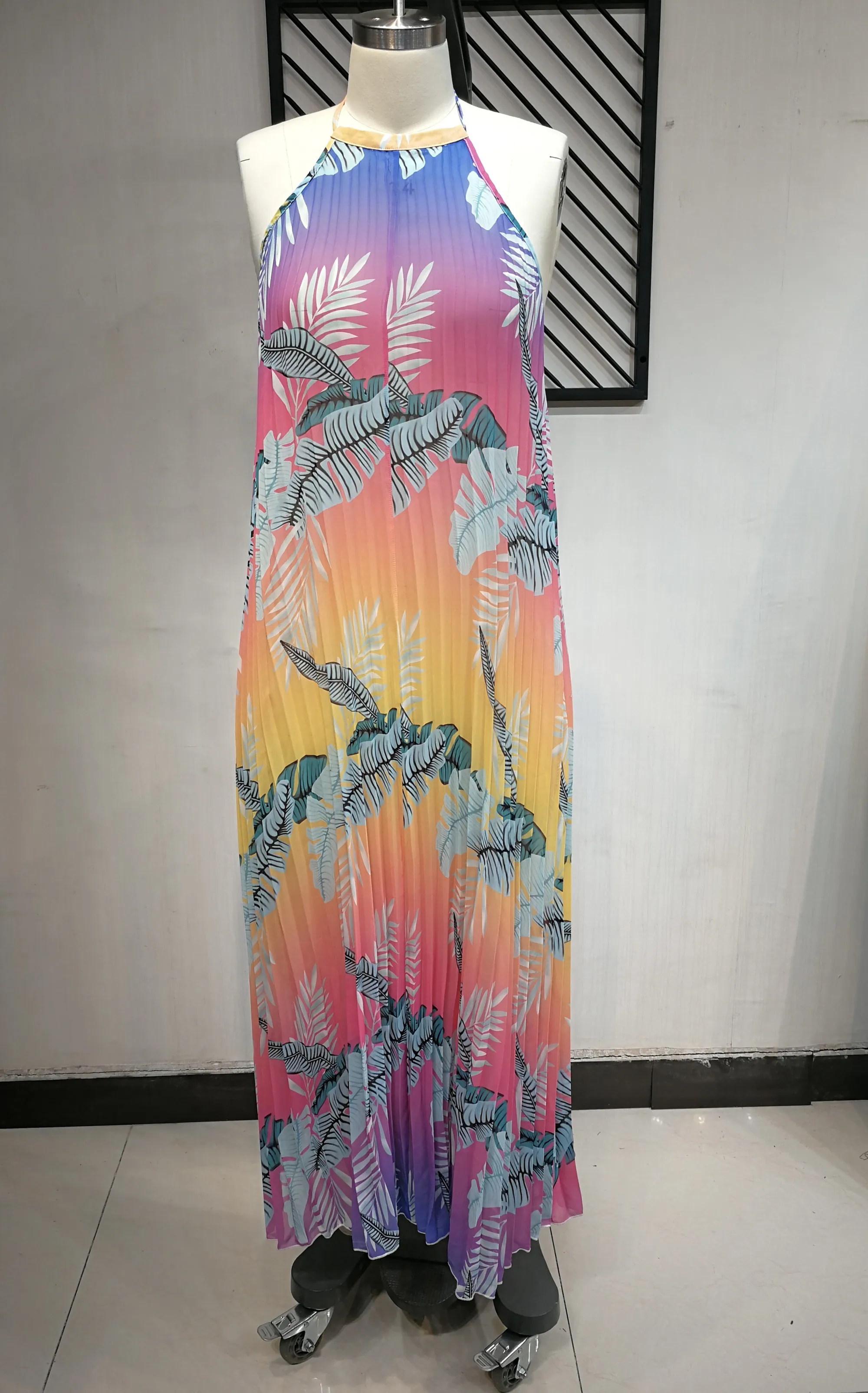 Plus Size Floral Dress Tie Dye Pleated Halter Beach Women Cloth Chubby Female Casual Long Robe 2023 Summer Trendy Wide Dress