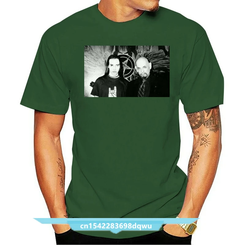 

Famous Kanye West T-ShirtHarajuku Streetwear Shirt menReprint