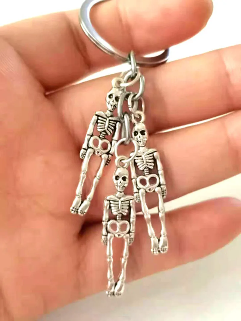 

Fashion Retro Body Skull Skull Keychain Pendant Gothic Keyring
