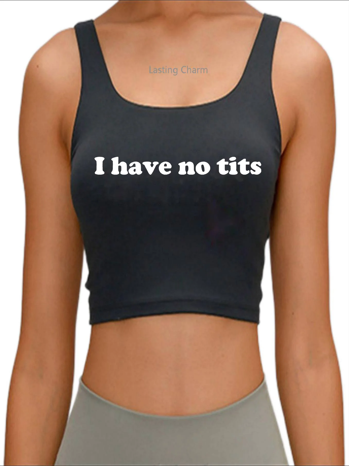 

I don't have breasts, women's shorts, funny flirting tights, tight sports vests