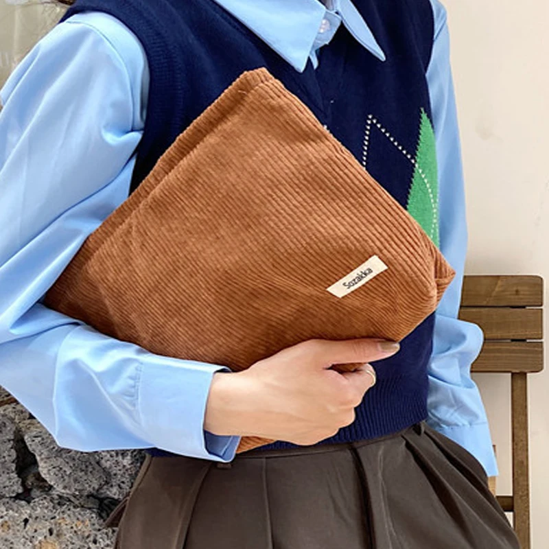 

New Women Cosmetic Bag Girl Solid Color Makeup Pouch Hand Travel Corduroy Bag Zipper Clutch Phone Money Bag Small Lipstick Purse