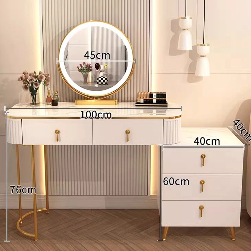 Рисунок 6 - Белый туалетный столик для хранения