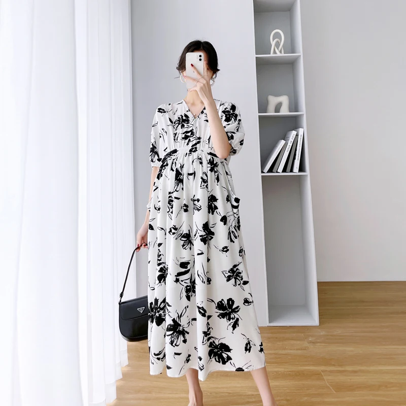 

2624# Summer Korean Fashion Printed Chiffon Maternity Long Party Dress V neck Ties Slim Waist A Line Clothes Chic Ins Pregnancy
