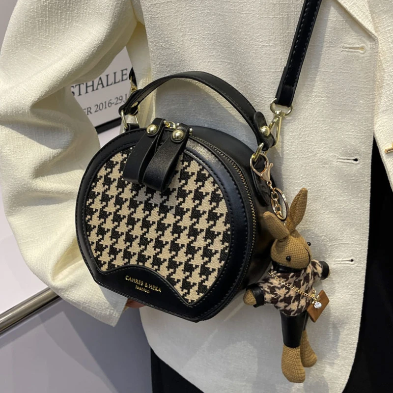 Senior Sense of Small Round Bag Female 2023 New Fashion Handbag Everything Exploded Single Shoulder Crossbody Bag