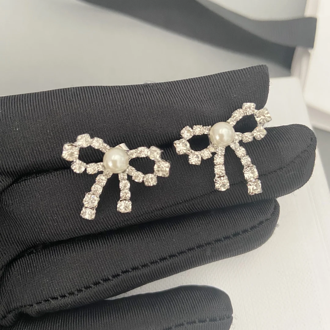 

earrings niche design high-end bow crystal earrings