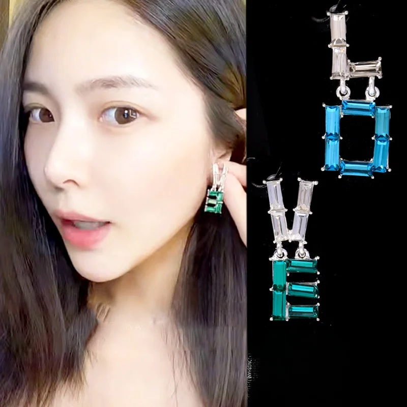 Серьги Wang Can Same Sle Love серьги-гвоздики с буквами асимметричные женские летние