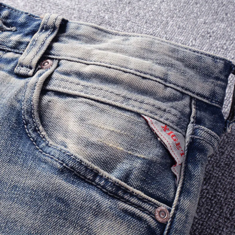Italian Style Fashion Men Jeans Retro Light Blue Slim Fit Ripped Jeans Men High Quality Vintage Designer Casual Pants Hombre