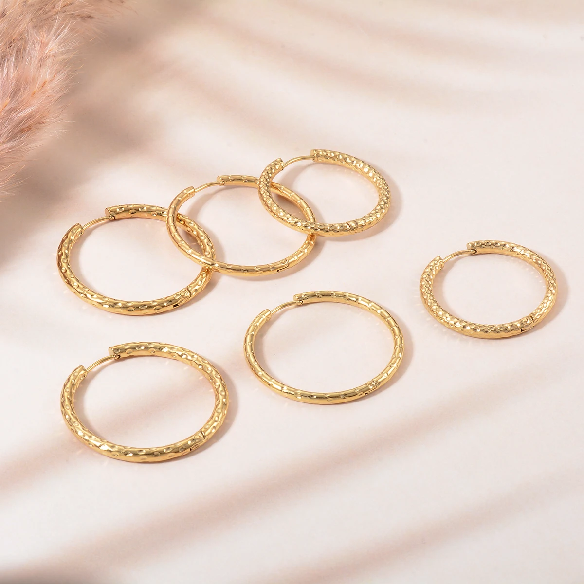 

1Pair Classic Round Circle Huggie Hoop Earrings for Women Stainless Steel Gold-plated Ear Buckle Jewelry Gift Waterproof
