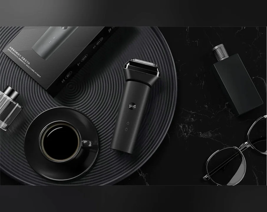 

Mijia Portable usb Rechargeable Face Electric Shaver with Stainless Five Reciprocating Blade Heads